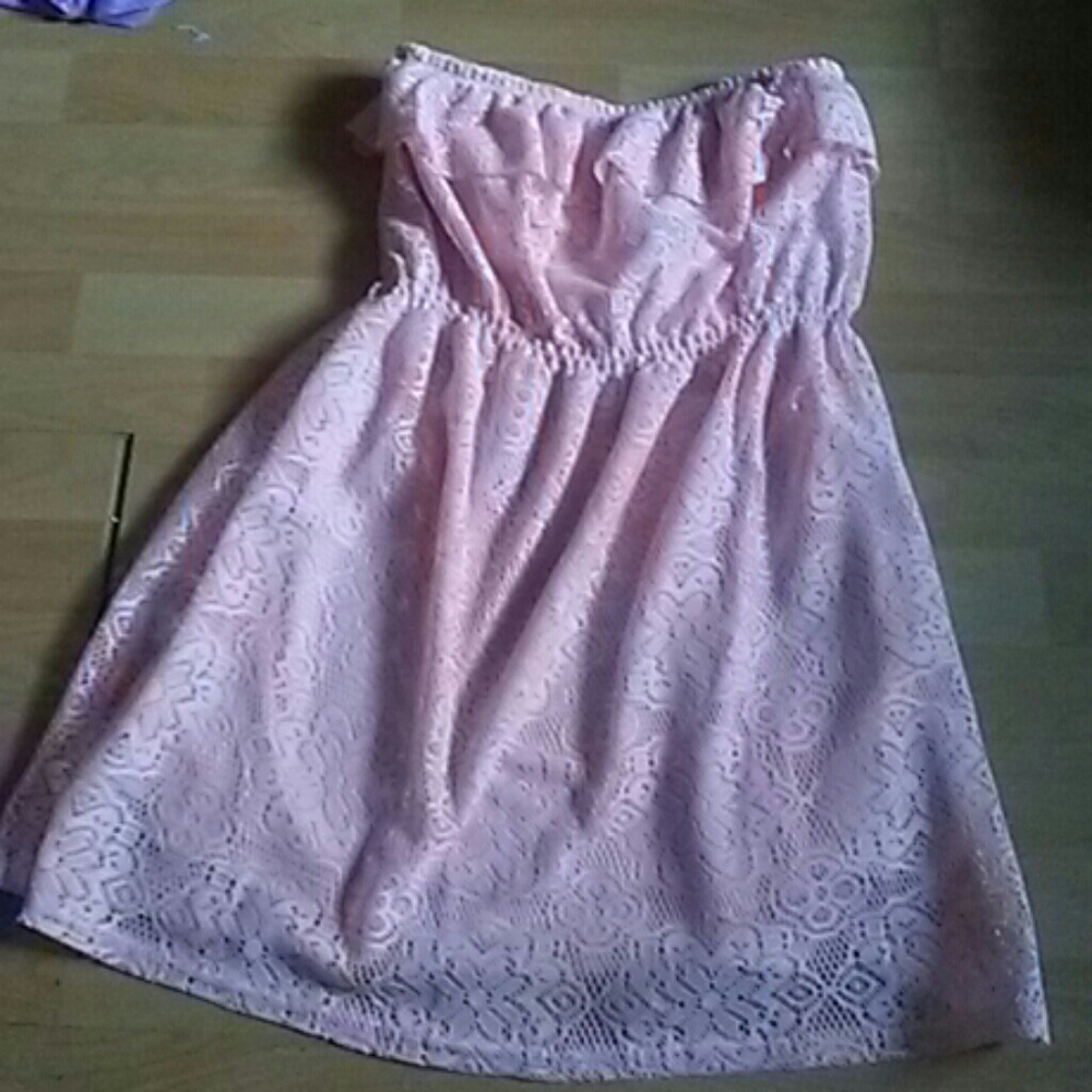 Strapless dress